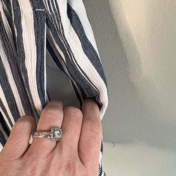 American eagle AEO spaghetti strap blue white striped v neck lined romper small - Picture 4 of 12